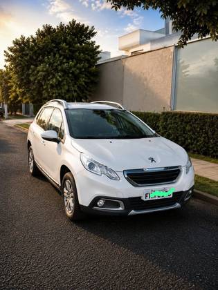 PEUGEOT 2008 1.6 16V FLEX ALLURE 4P AUTOMÁTICO PEUGEOT 2008 1.6 16V FLEX ALLURE 4P AUTOMÁTICO
